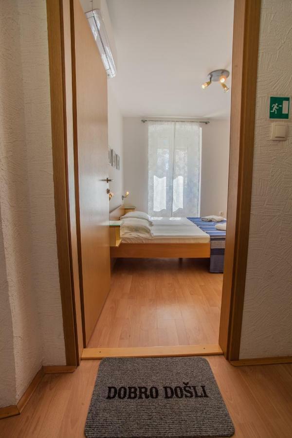 Sobe Ferlora Hotel Đảo Đảo Cres Ngoại thất bức ảnh